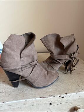 Qupid Taupe Suede Wrap-Strap Ankle Booties